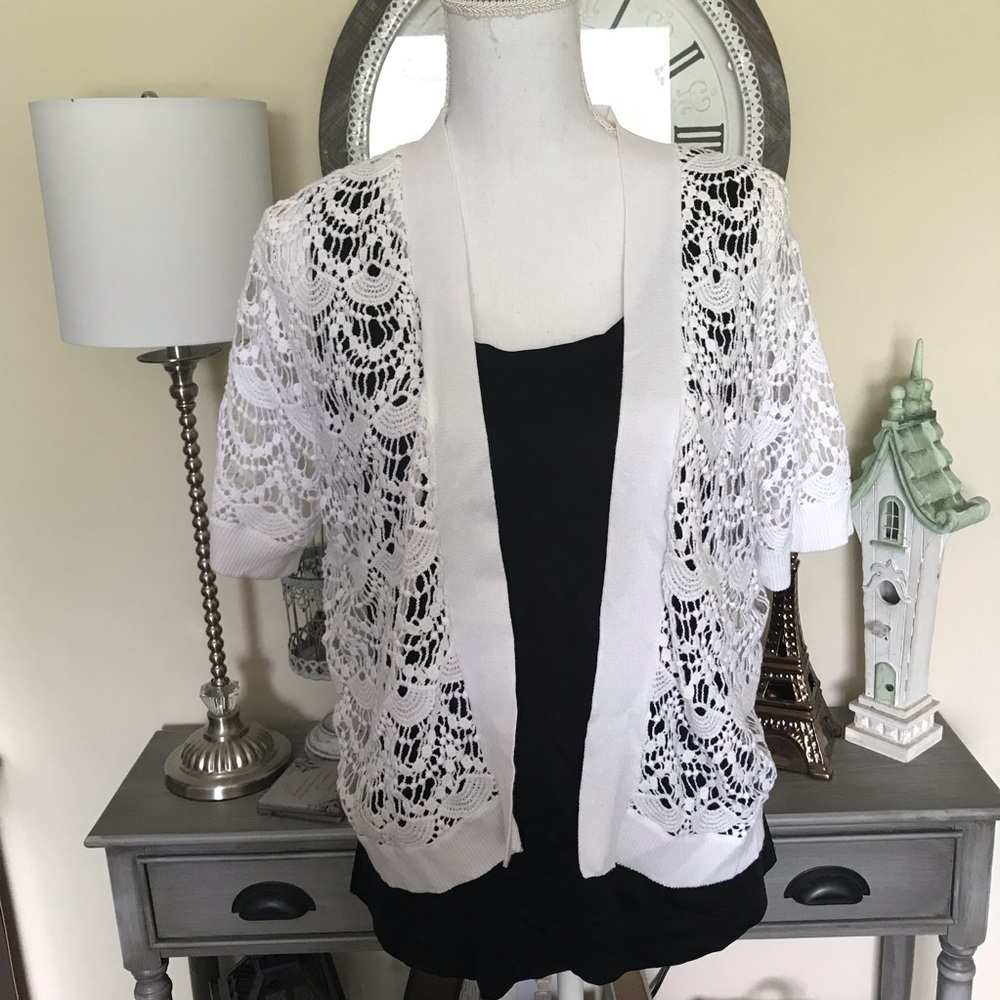 Kim Rogers shrug